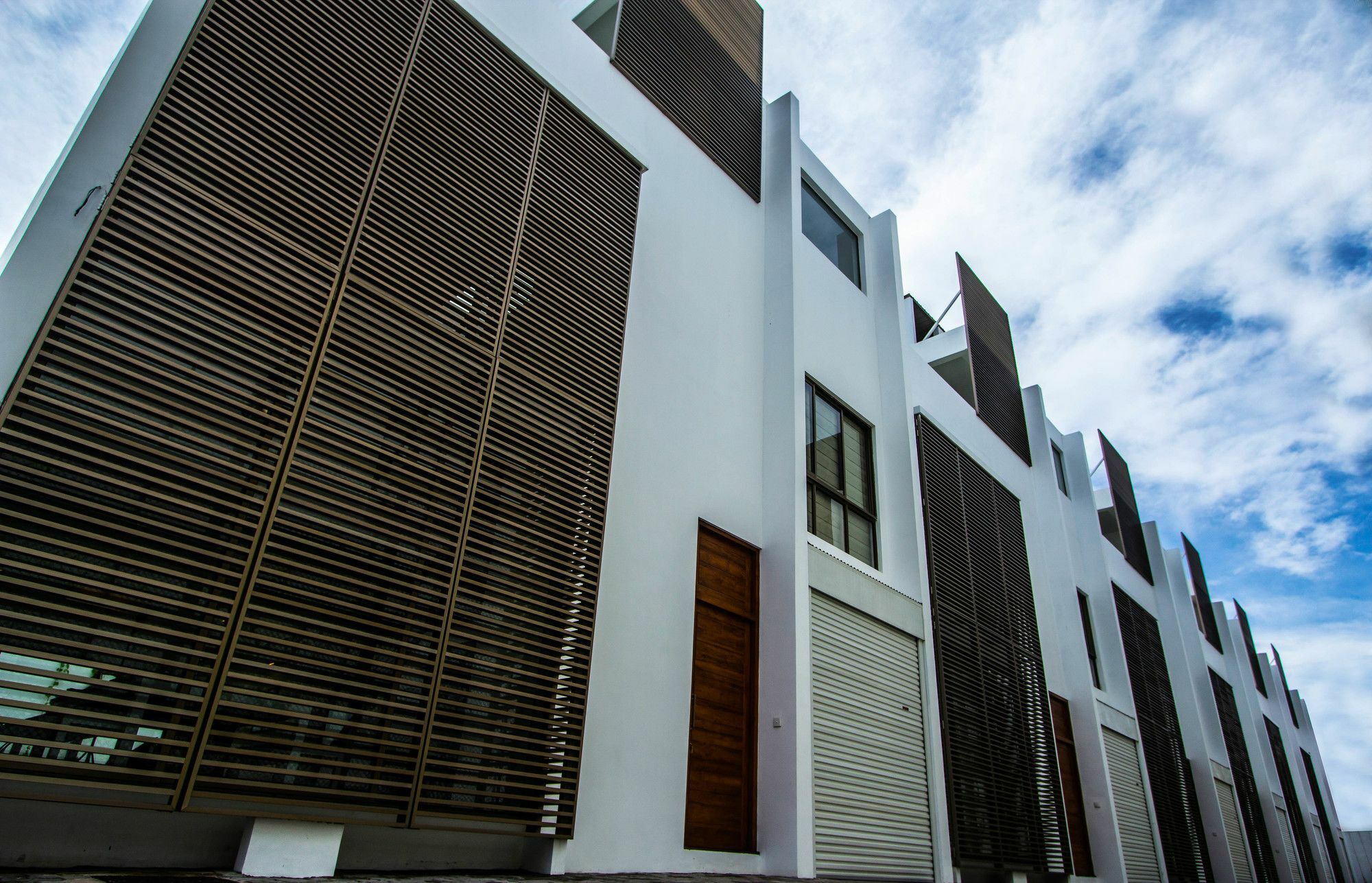 W15 Colombo Hotel Exterior photo